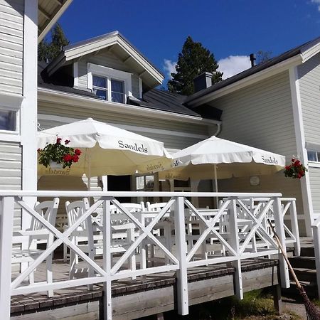 Hotel Koljonvirran Kartano Iisalmi Exteriér fotografie
